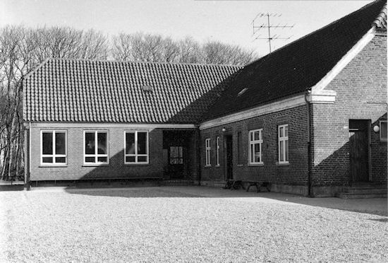 Orten skole fra 1922.
